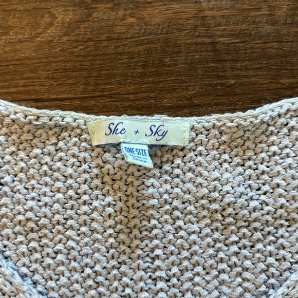 Light purple almost lavender quarter sleeve sweater “one size” - Picture 2 of 2